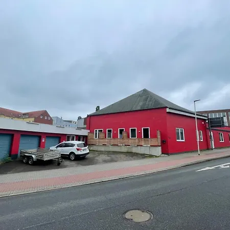 Im Zentrum Mit Parkplatz Διαμέρισμα Φλένσμπουργκ